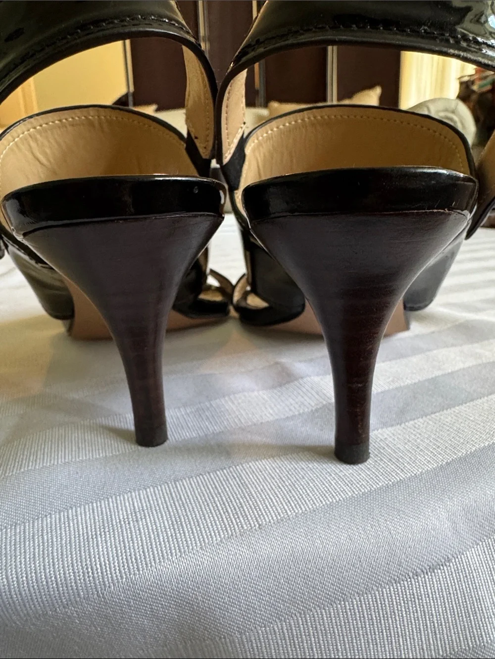 COACH Vintage Black Patent Leather Wide-Strap Slingback Sandals 6 - Picture 6 of 8